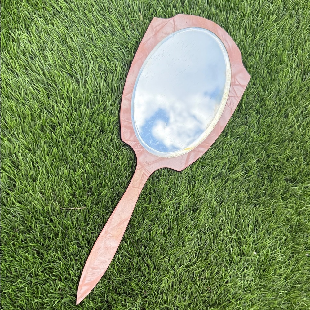Elegant Pink Handheld Mirror